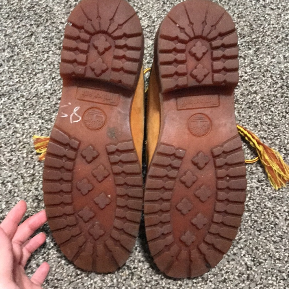 Timberland Boots - Picture 2 of 3
